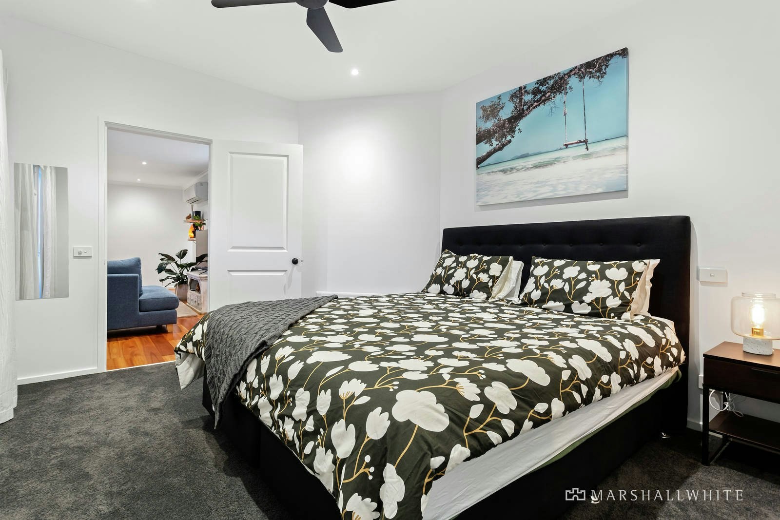 1/13 Seaton Road, Mornington, VIC