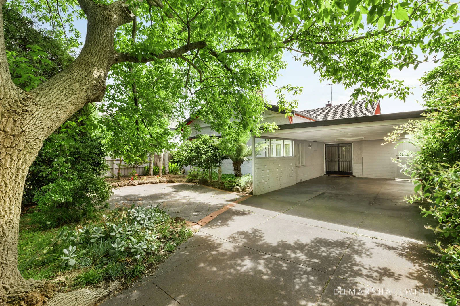 123 North Road, Brighton, VIC