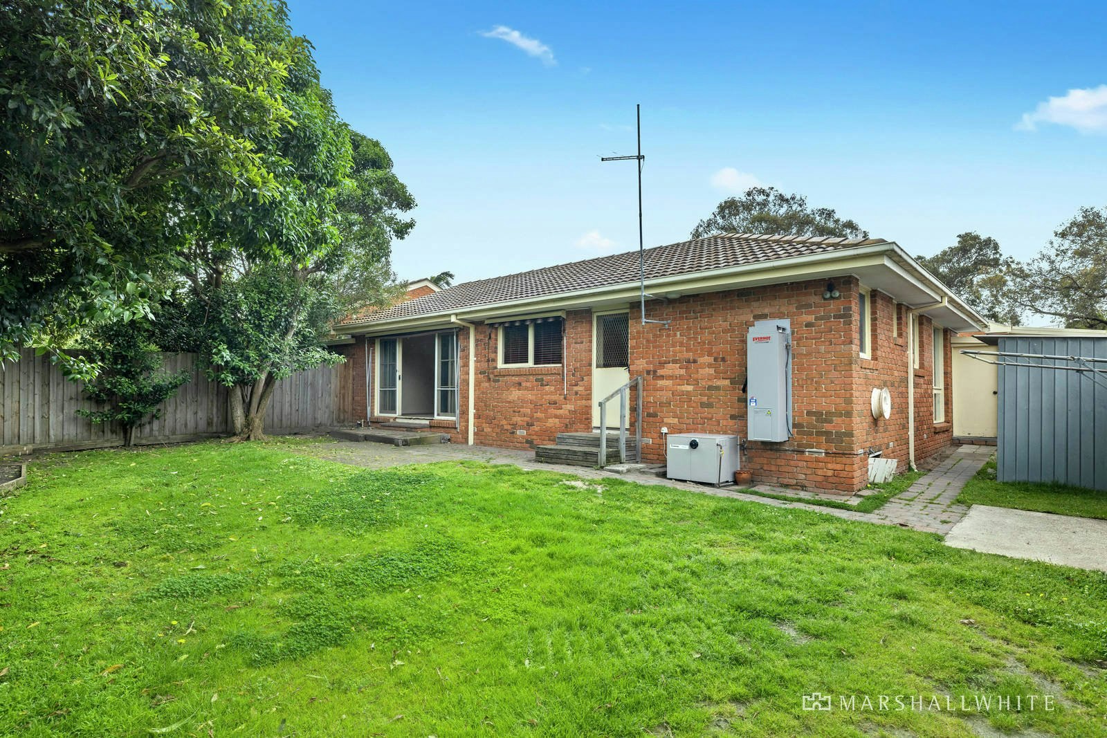 2/5 Betty Avenue, Mount Eliza, VIC