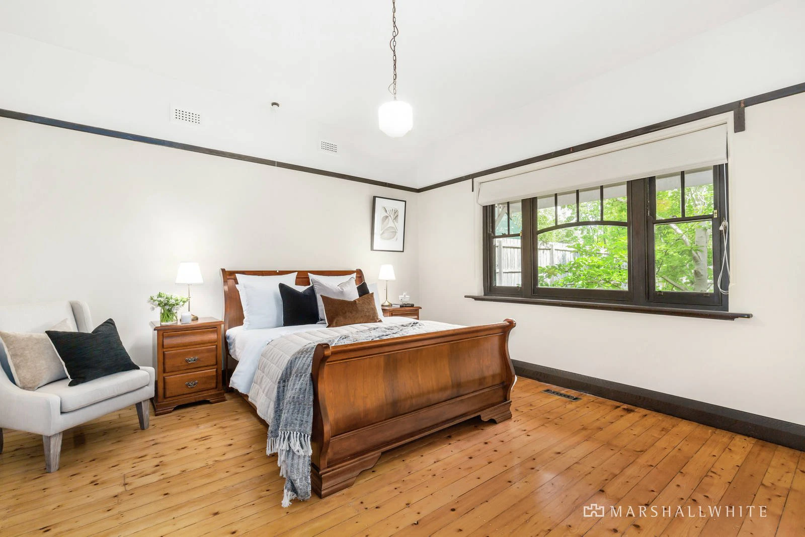 17 Middle Road, Camberwell, VIC