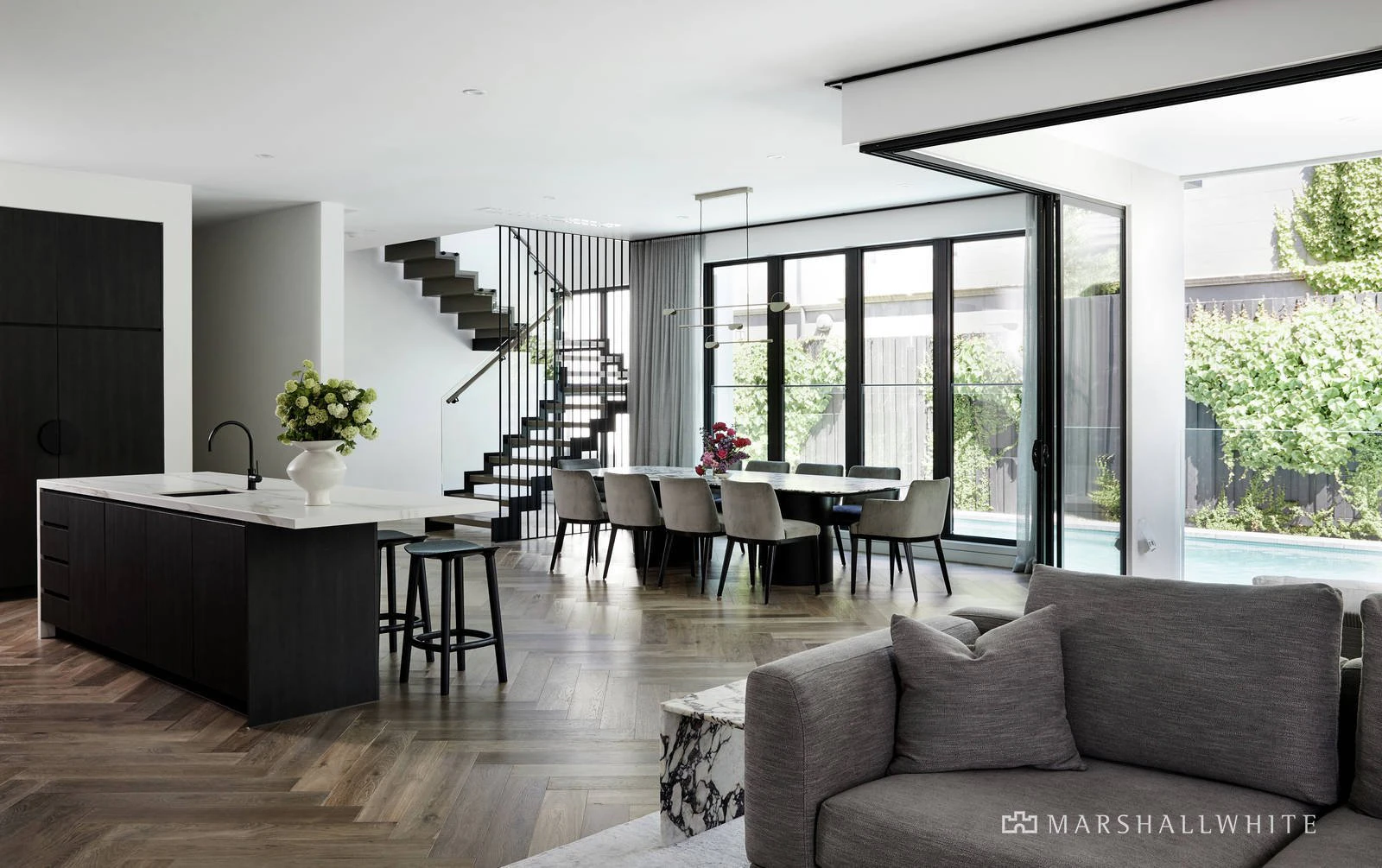 81 High Street, Glen Iris, VIC