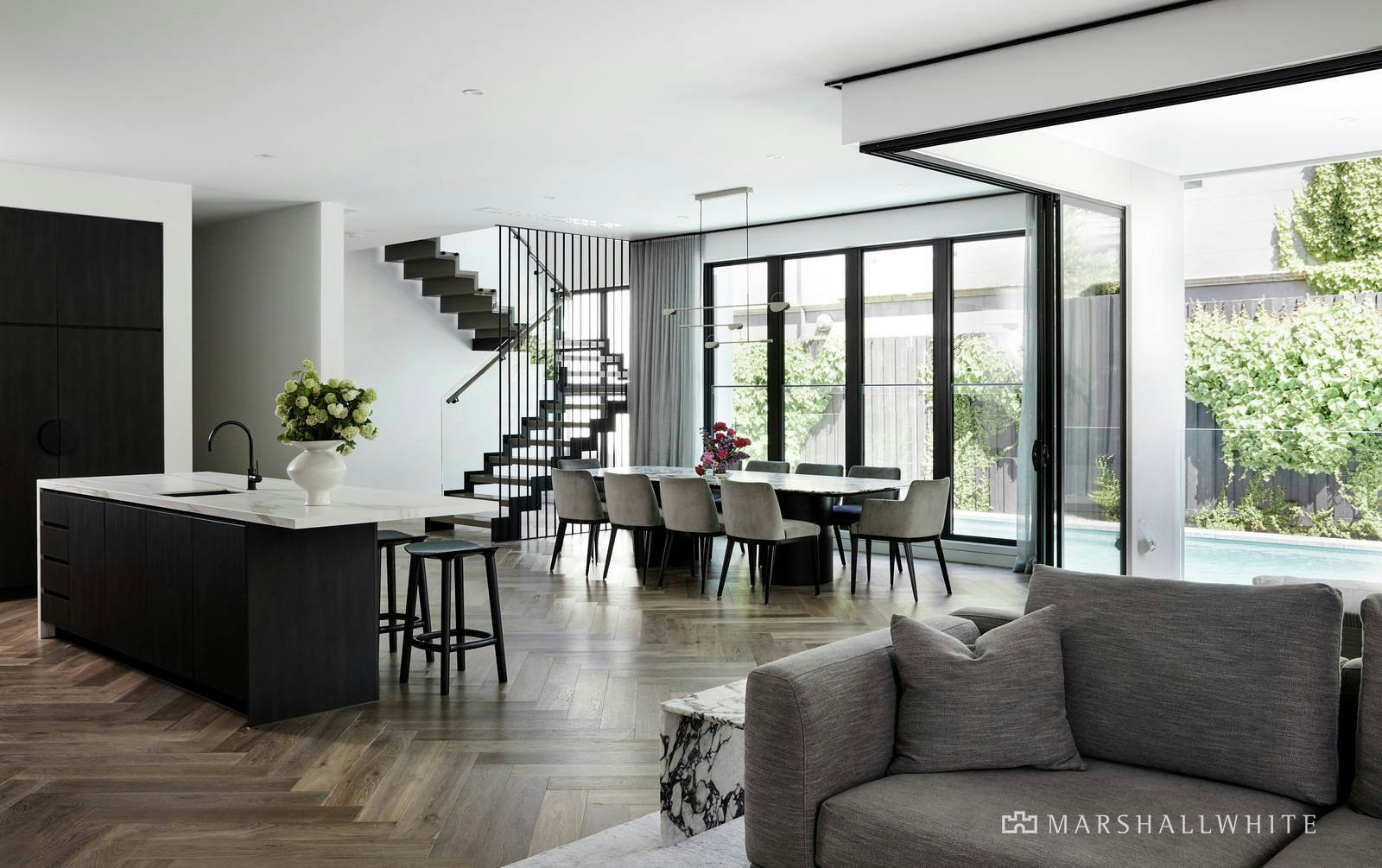 81 High Street, Glen Iris, VIC