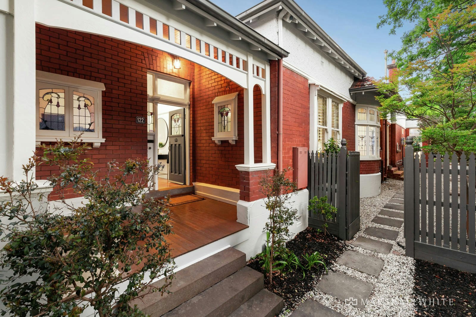 122 Riversdale Road, Hawthorn, VIC