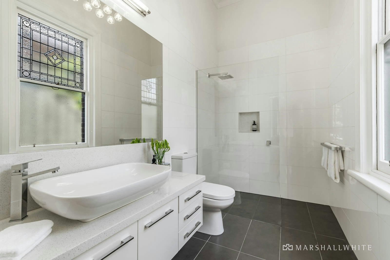 24 Margaret Street, Canterbury, VIC