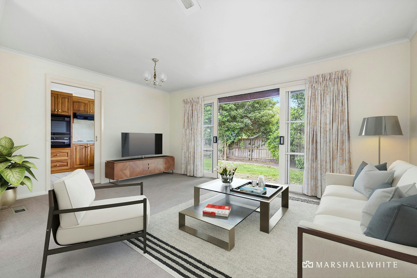 2/5 Betty Avenue, Mount Eliza, VIC