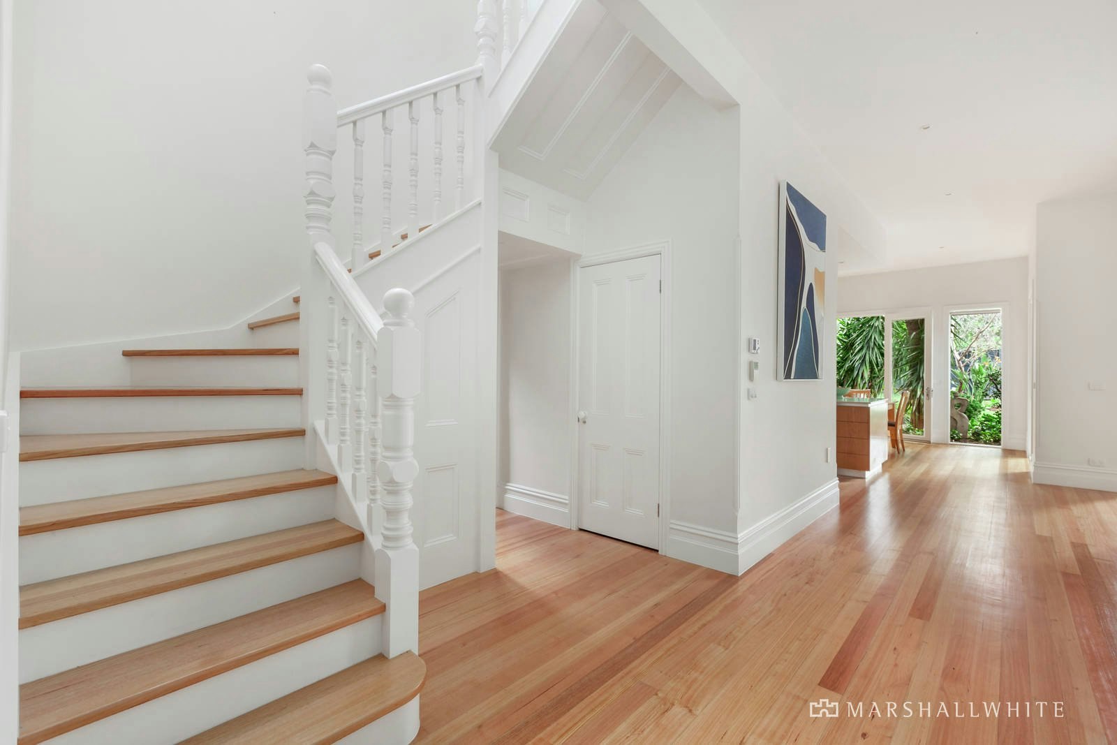 8 Rowell Avenue, Camberwell, VIC