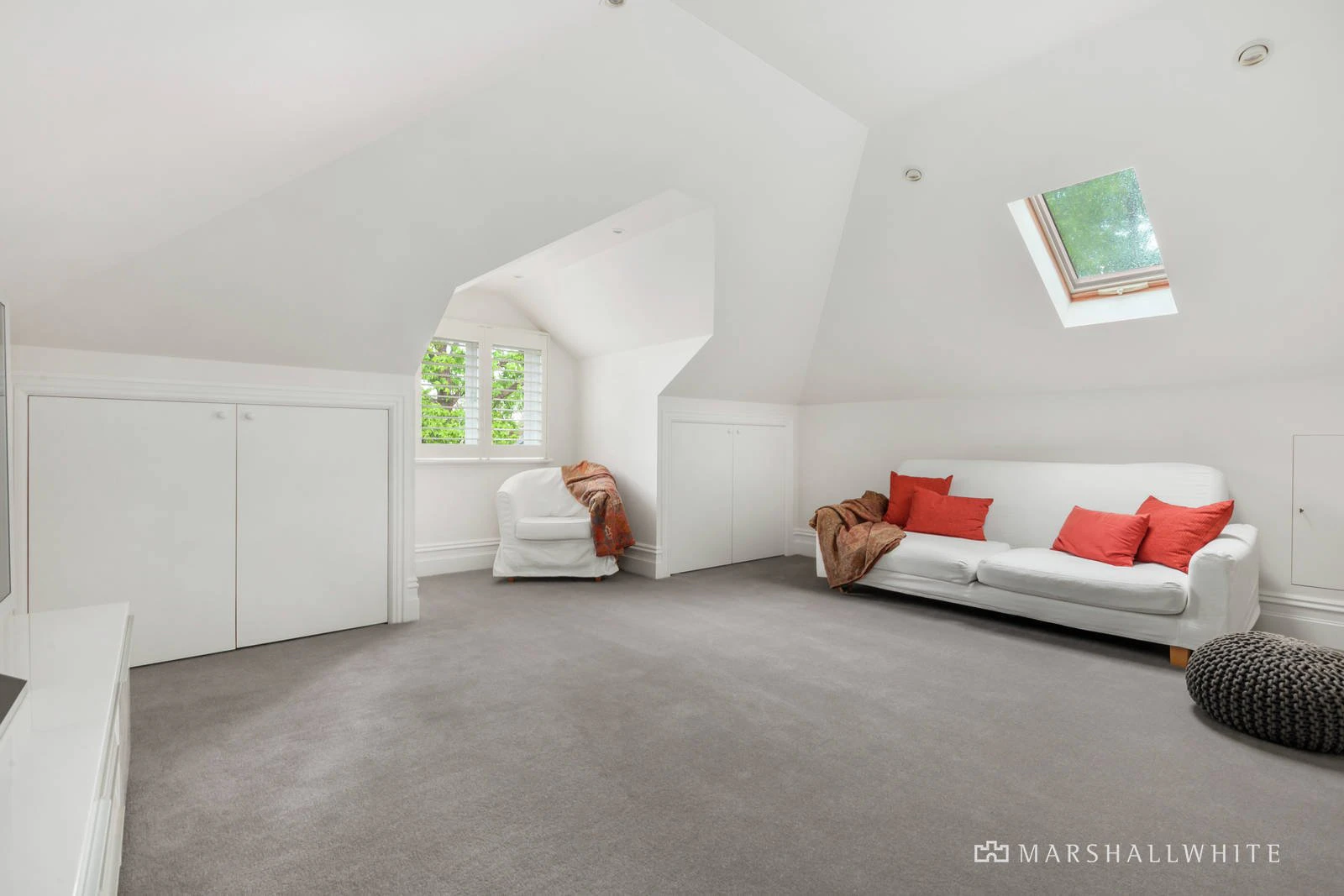 8 Rowell Avenue, Camberwell, VIC