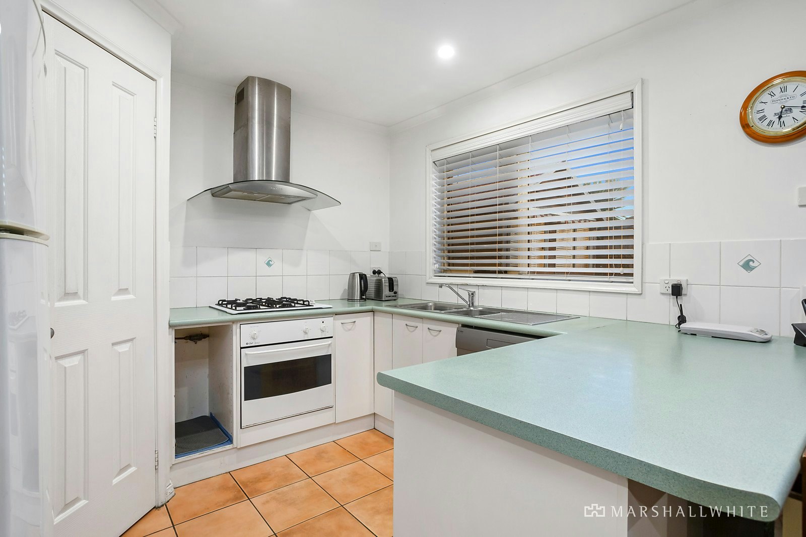 1/8 Raymond Street, Somerville, VIC