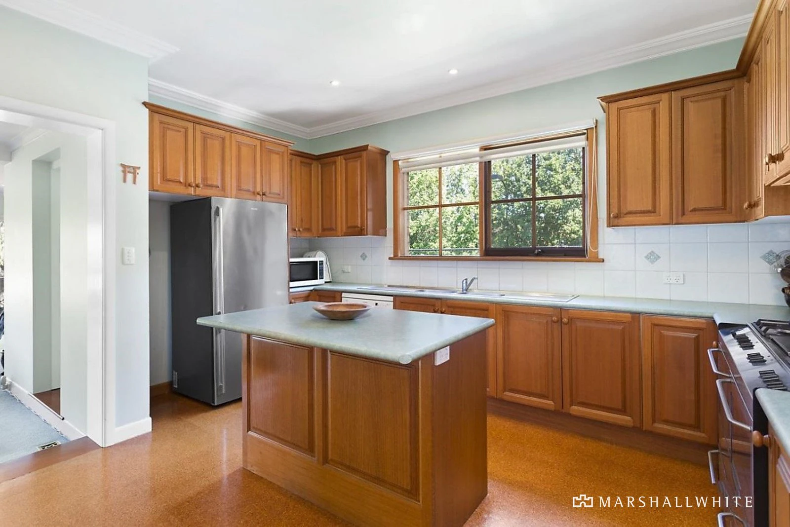 182 Prospect Hill Road, Canterbury, VIC