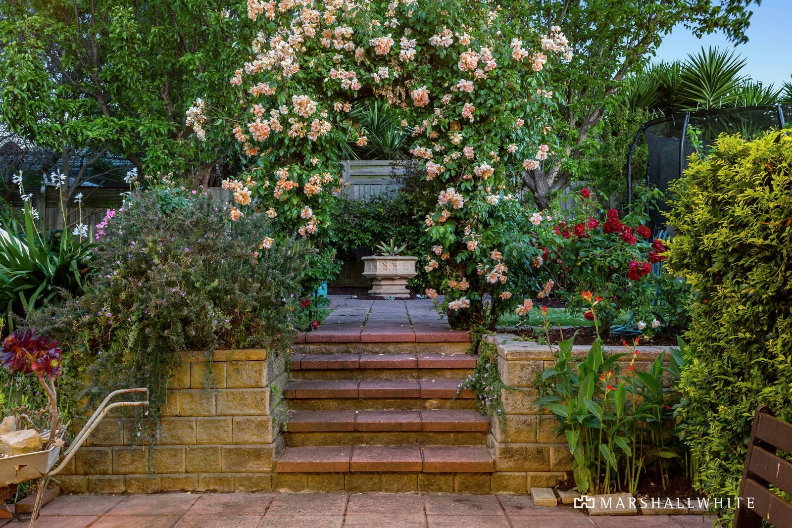 9 Layton Crescent, Mount Martha, VIC