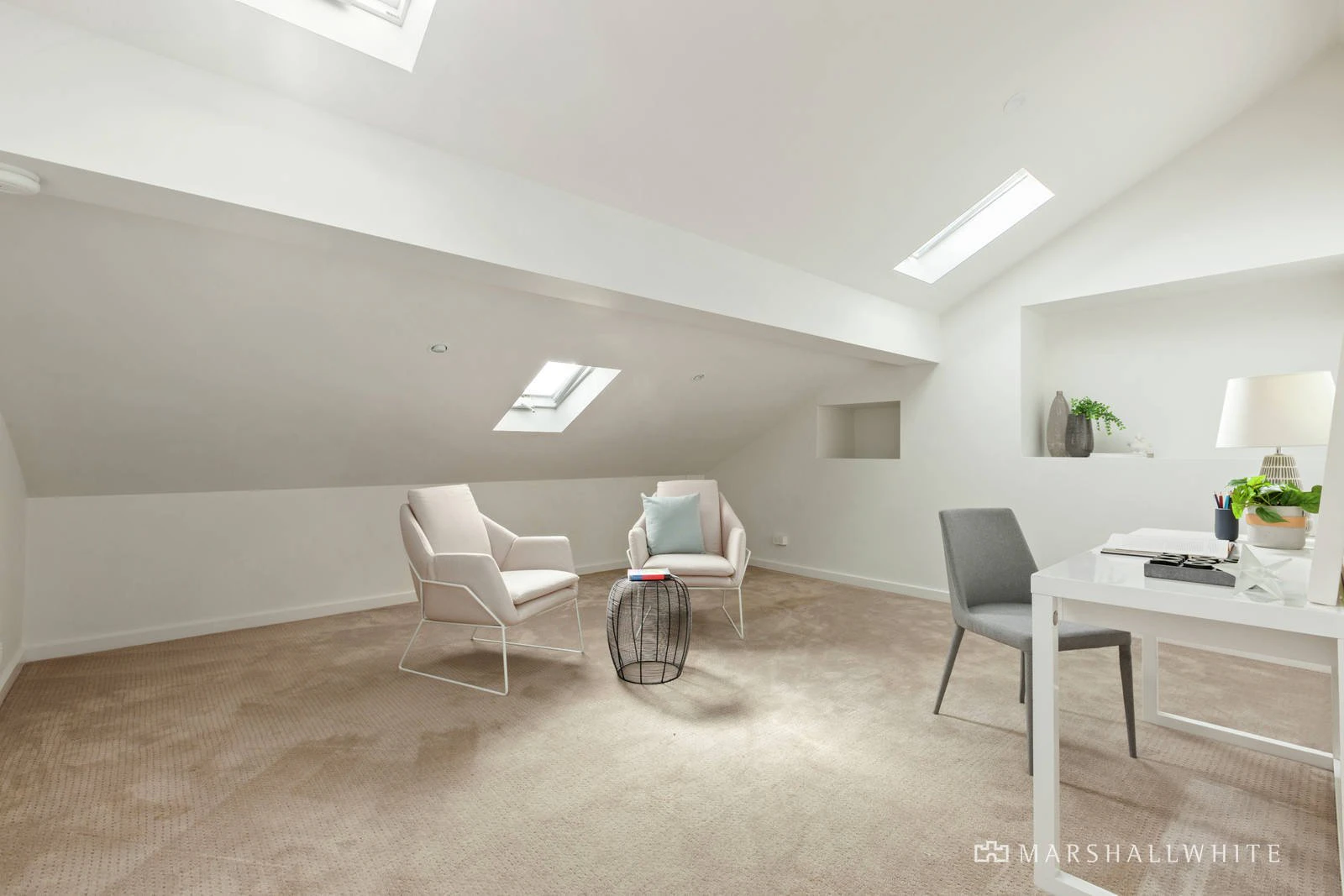 1/64 Canterbury Road, Camberwell, VIC