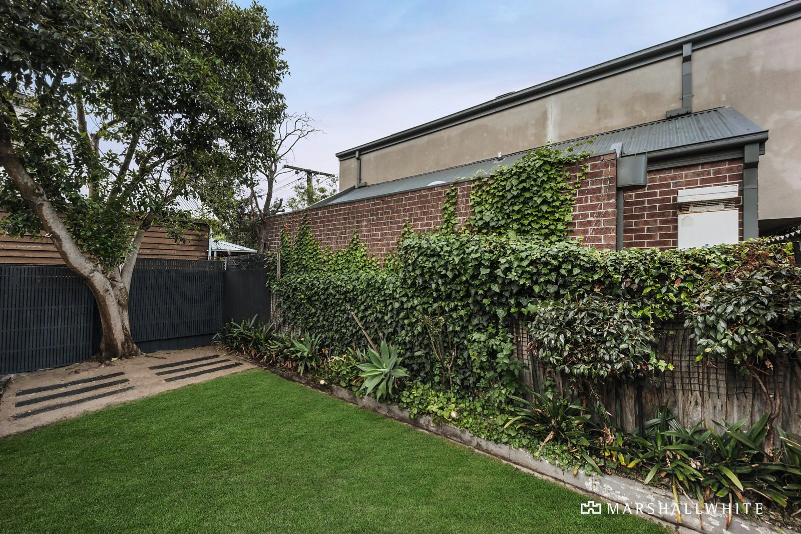 10 Rainsford Street, Elwood, VIC