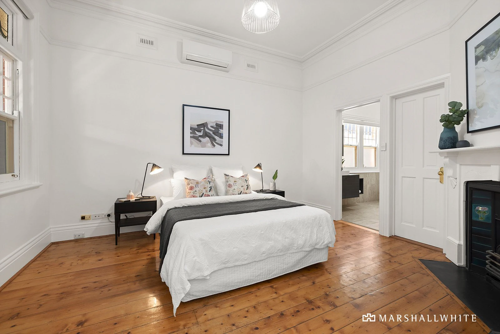 39 Foam Street, Elwood, VIC