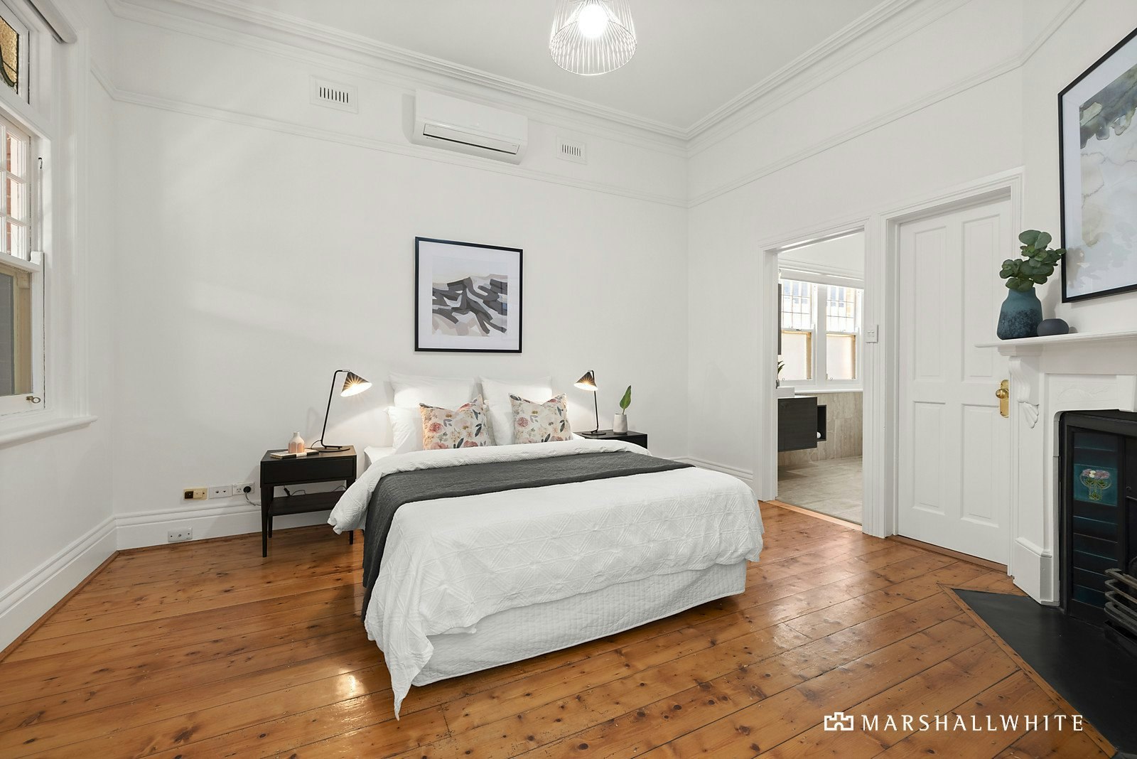 39 Foam Street, Elwood, VIC