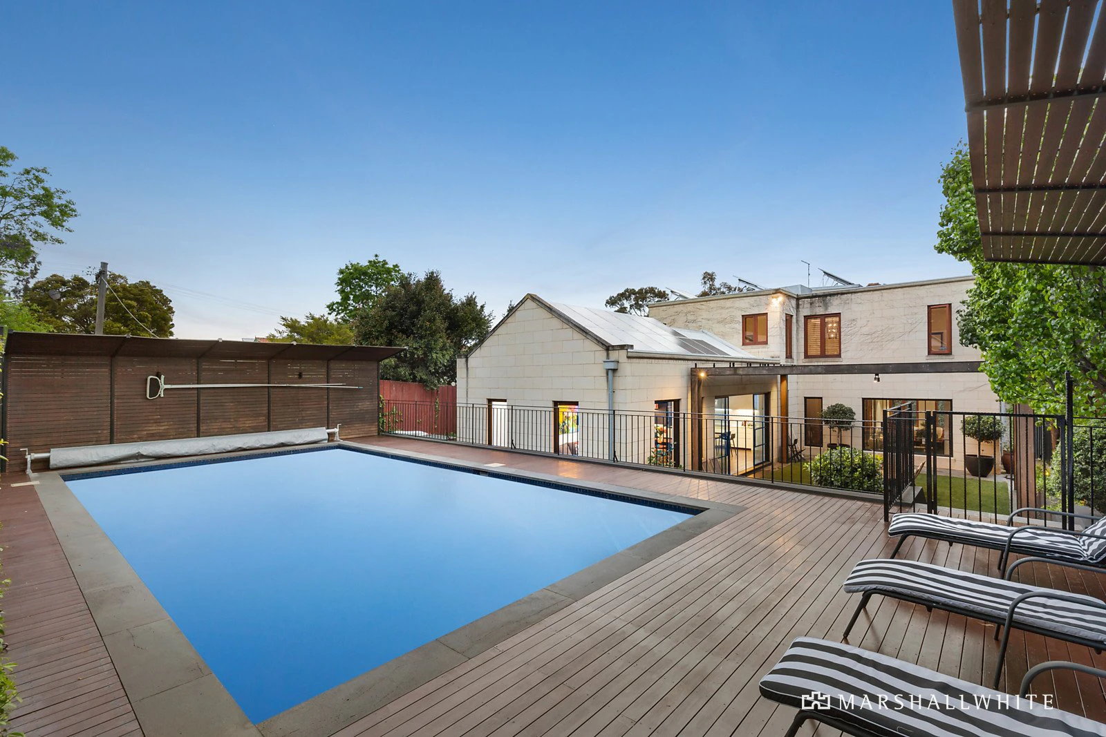 21 Verdun Street, Surrey Hills, VIC