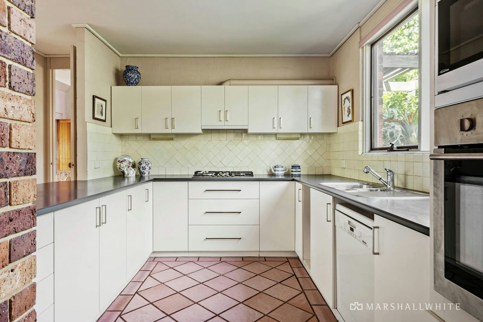 2/28 Duke Street, Ashburton, VIC