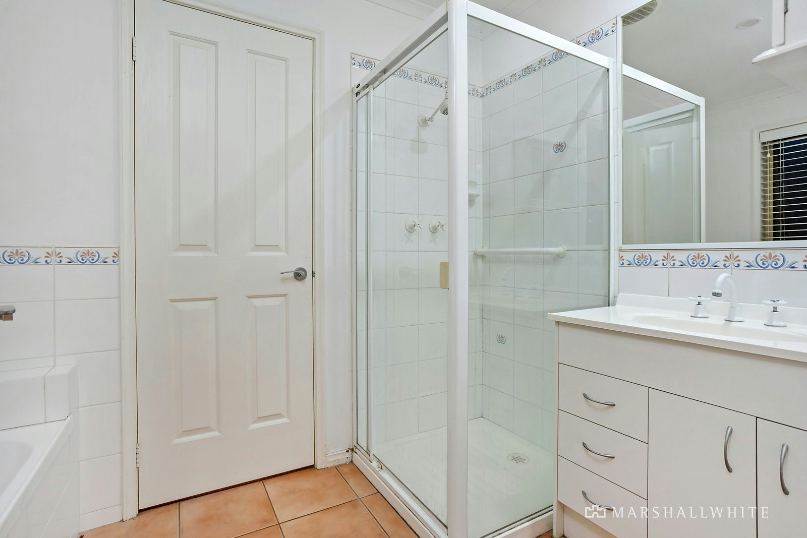 1/8 Raymond Street, Somerville, VIC