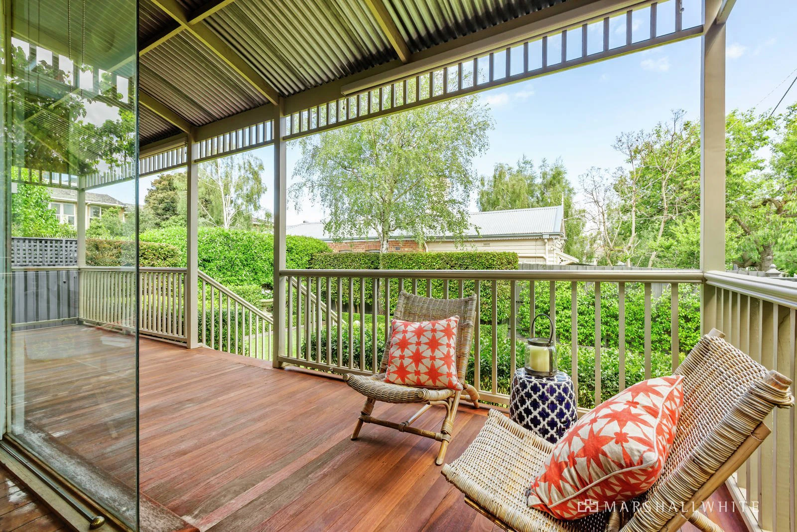 28 Royal Crescent, Armadale, VIC
