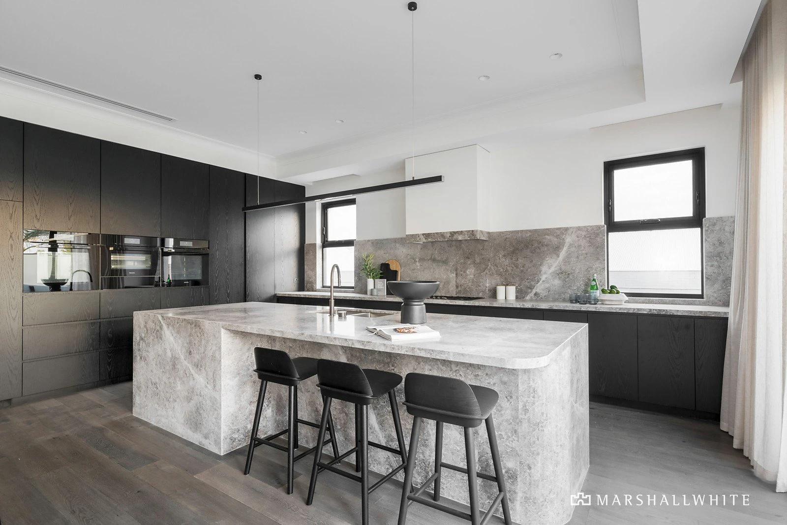 Penthouse, 1 Huntingtower Road, Armadale, VIC