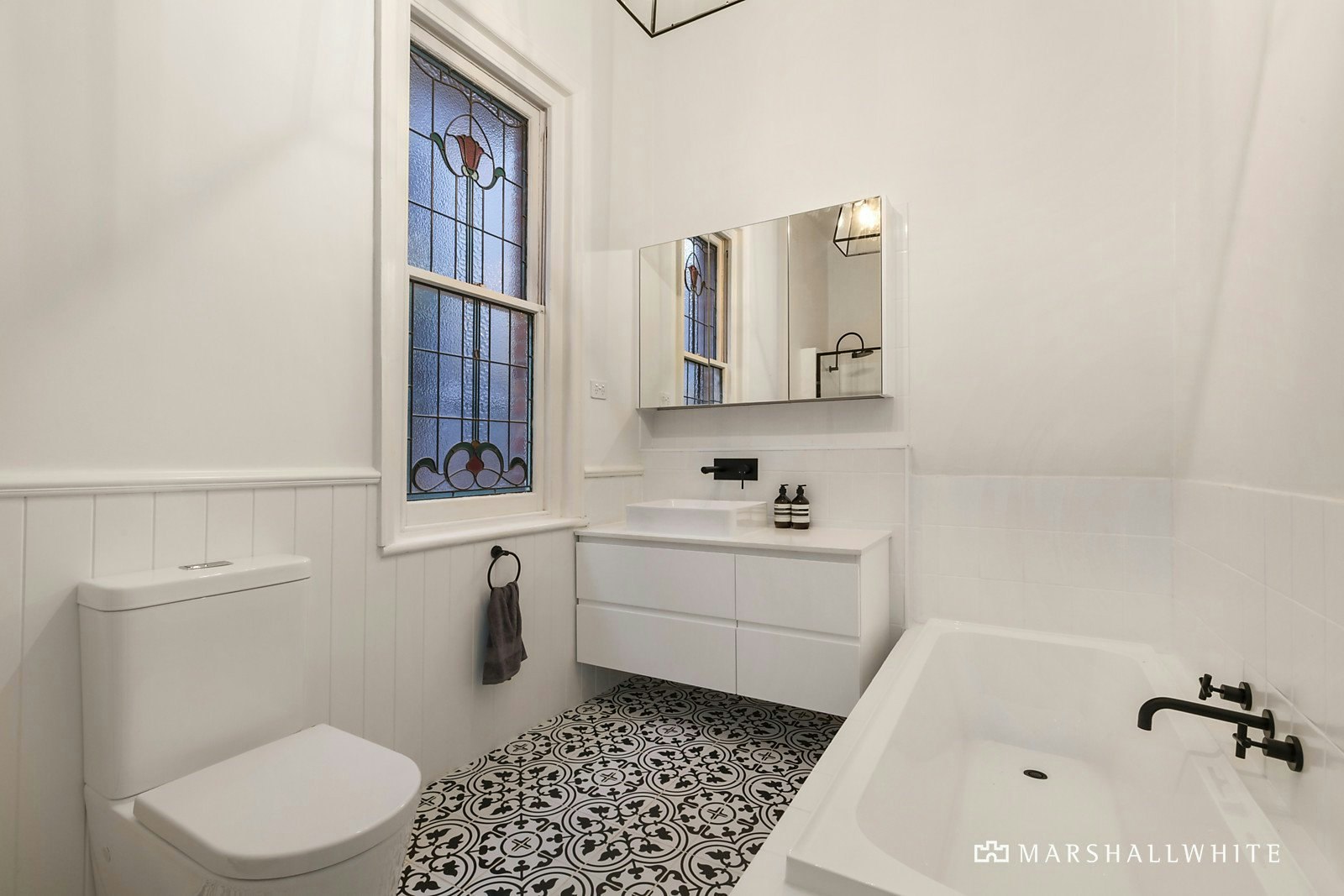 30 Grandview Road, Glen Iris, VIC