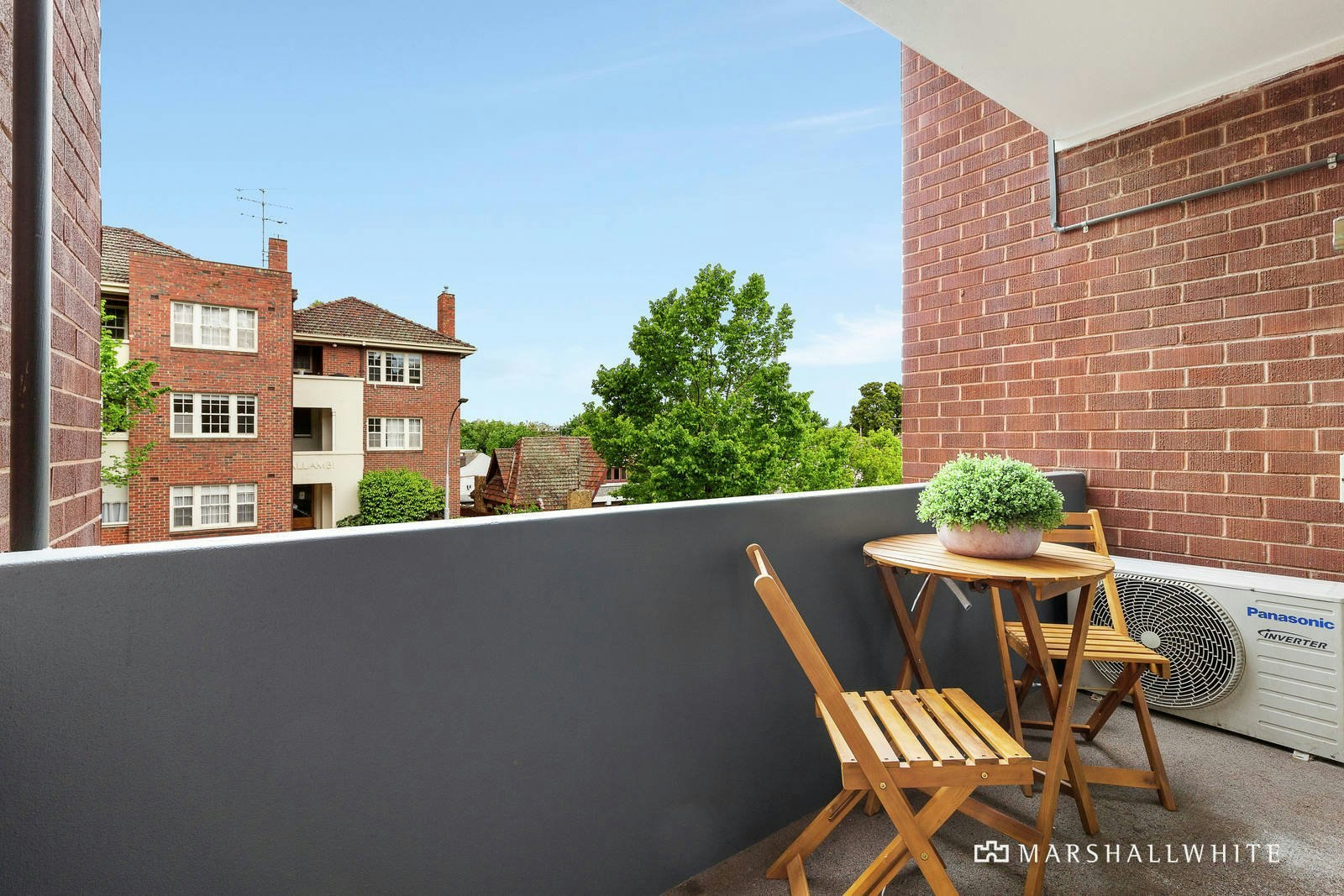 2/35 Clowes Street, South Yarra, VIC