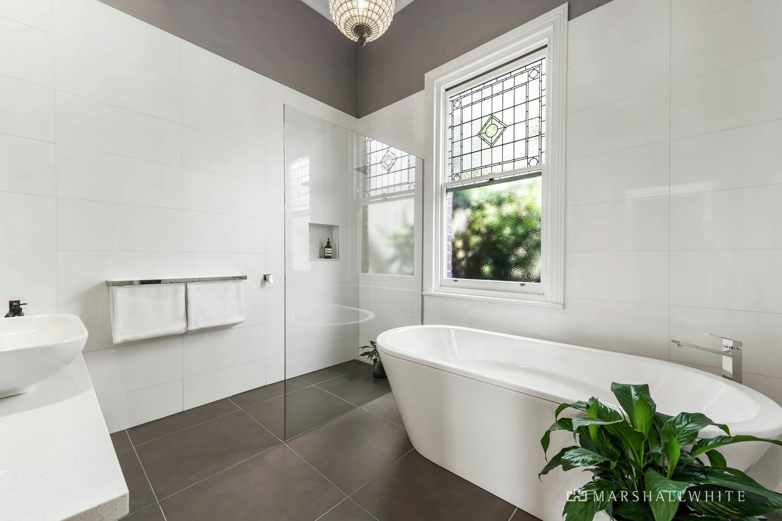 24 Margaret Street, Canterbury, VIC