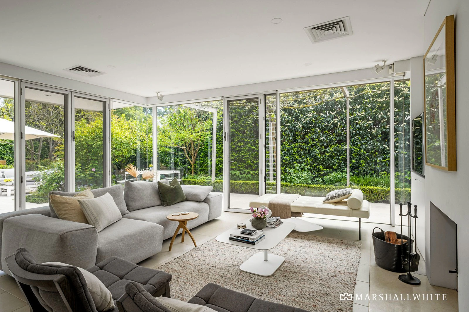 1 Willow Street, Malvern, VIC
