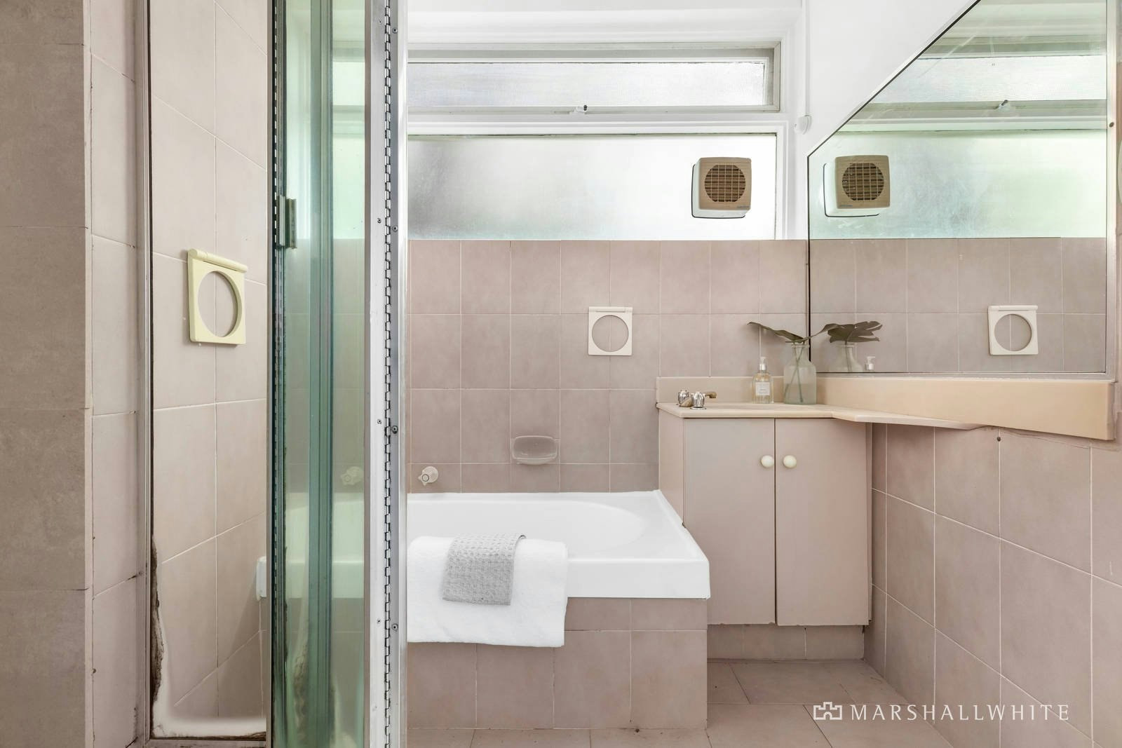 12/384 Toorak Road, South Yarra, VIC