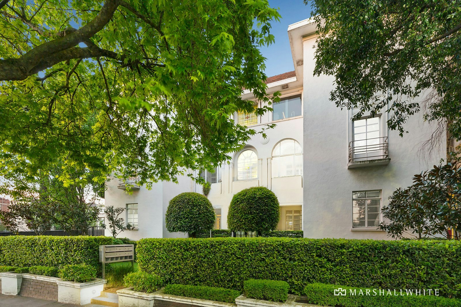 4/128 Toorak Road West, South Yarra, VIC