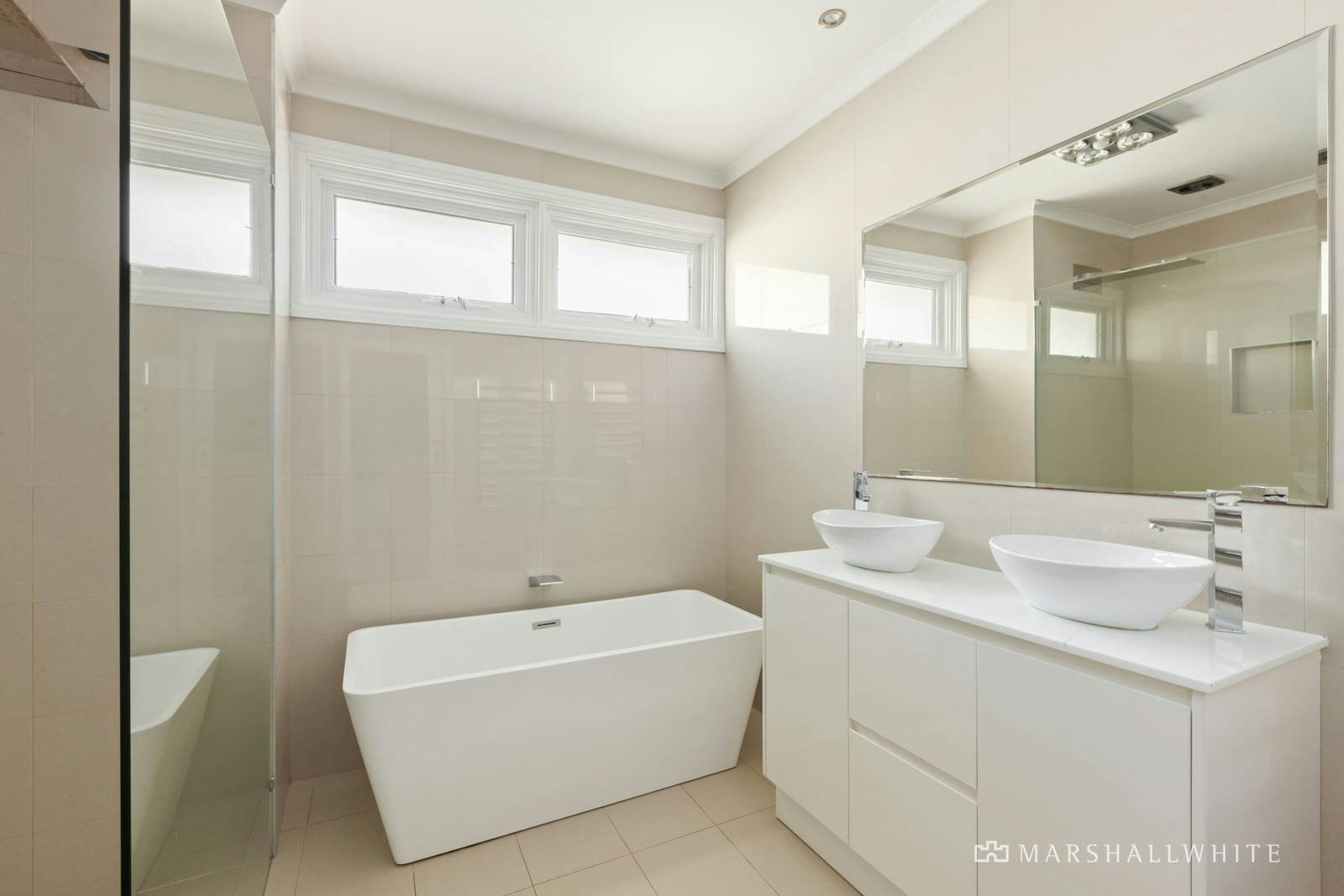 1/64 Canterbury Road, Camberwell, VIC