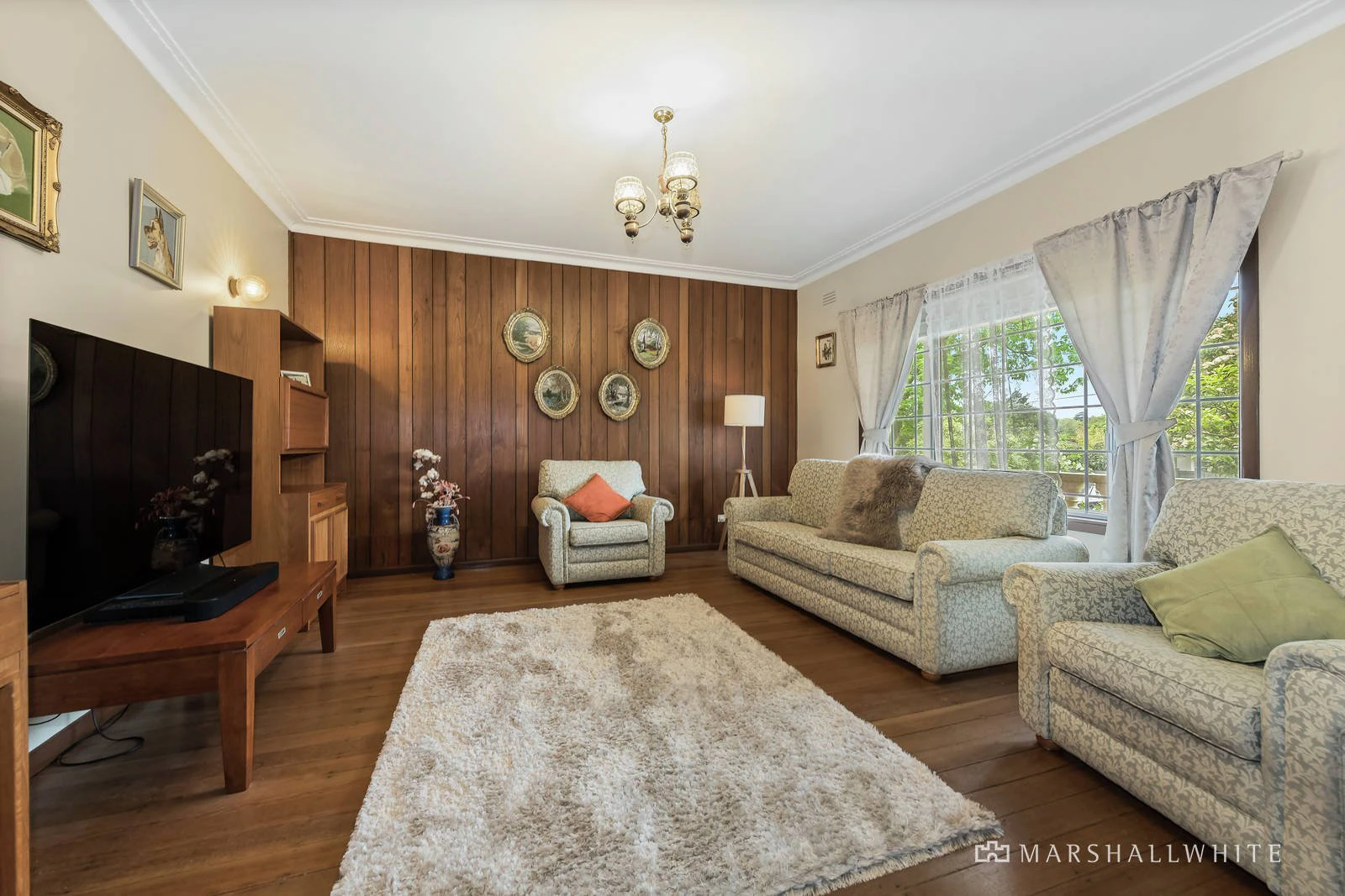 19 Nyora Street, Malvern East, VIC