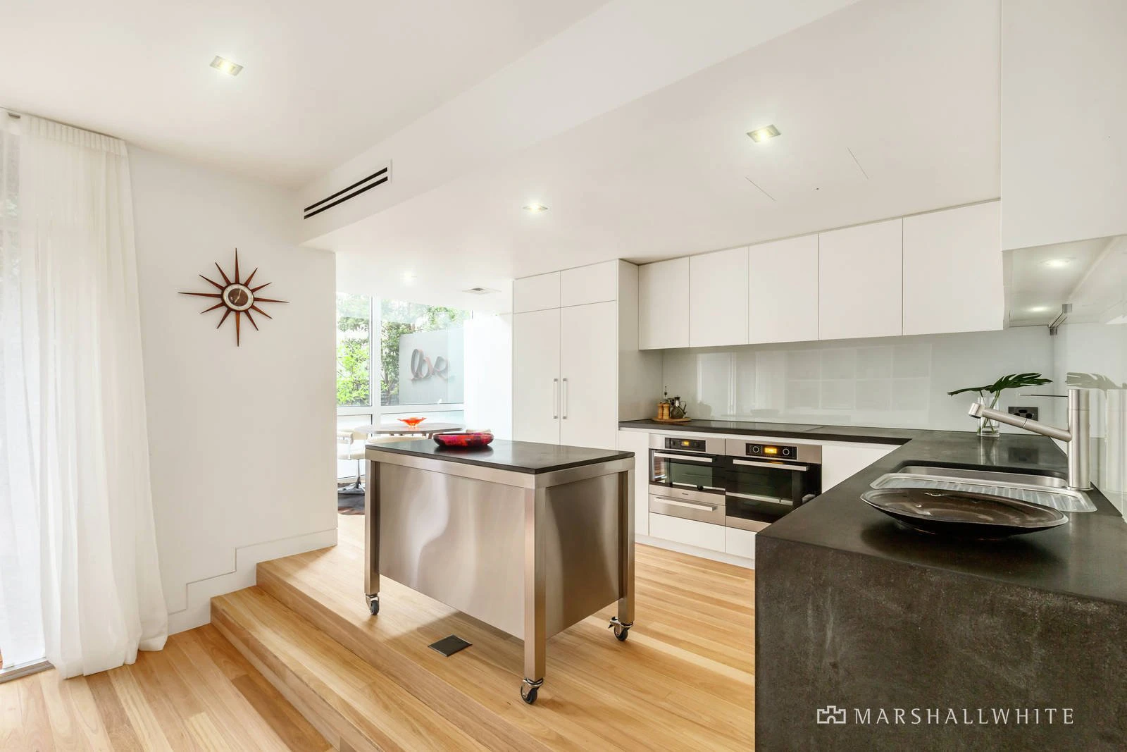4/35 Cromwell Road, South Yarra, VIC