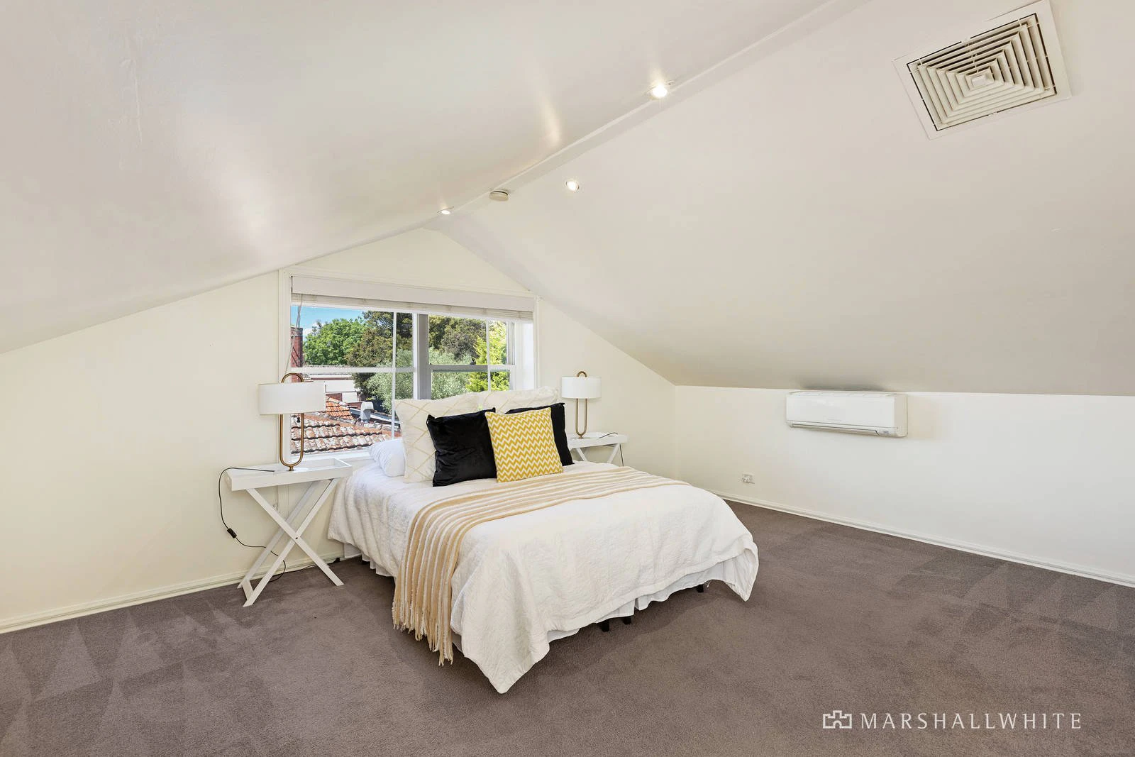 526 Waverley Road, Malvern East, VIC