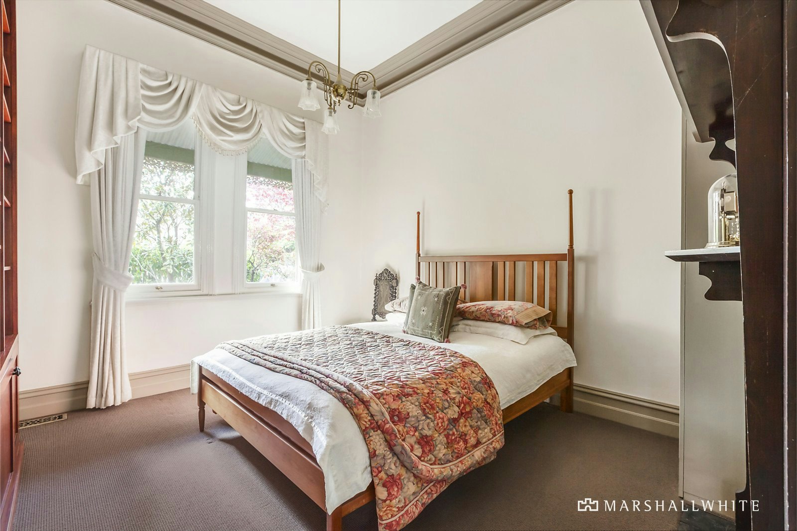 2 Oberon Avenue, Hawthorn East, VIC