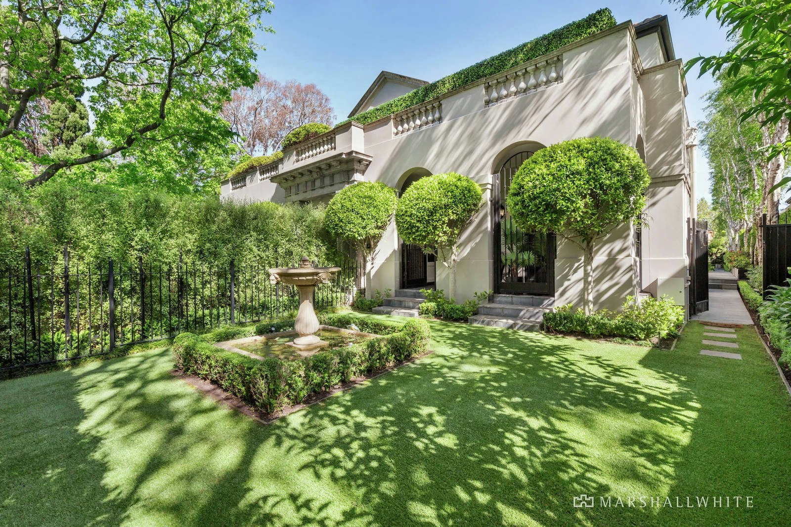 1/1 Chatsworth Avenue, Brighton, VIC