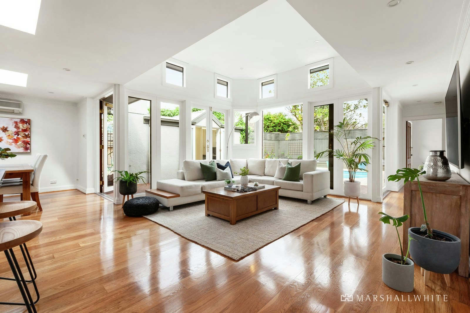 22 Dillon Grove, Glen Iris, VIC