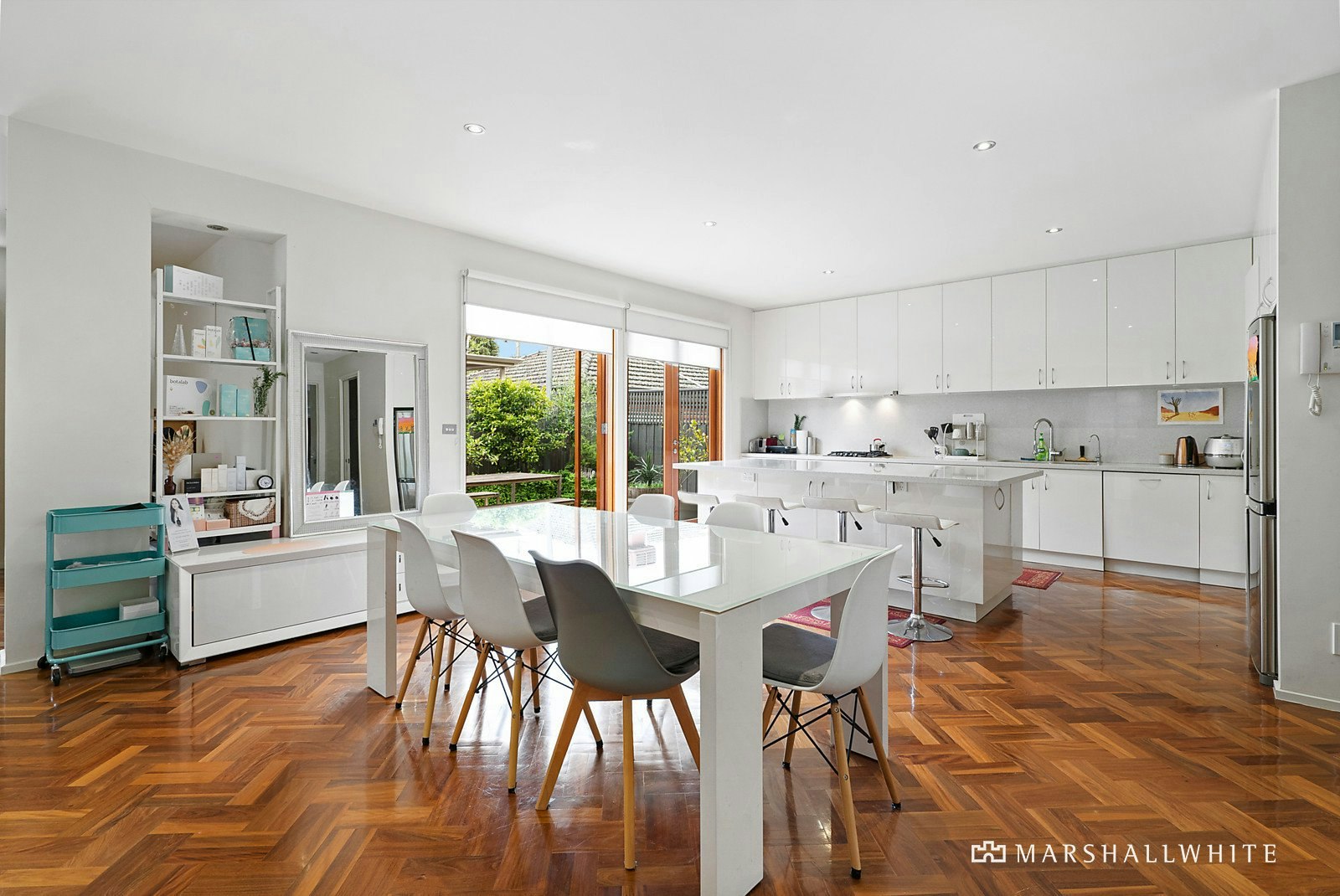 2/97 Strabane Avenue, Balwyn, VIC