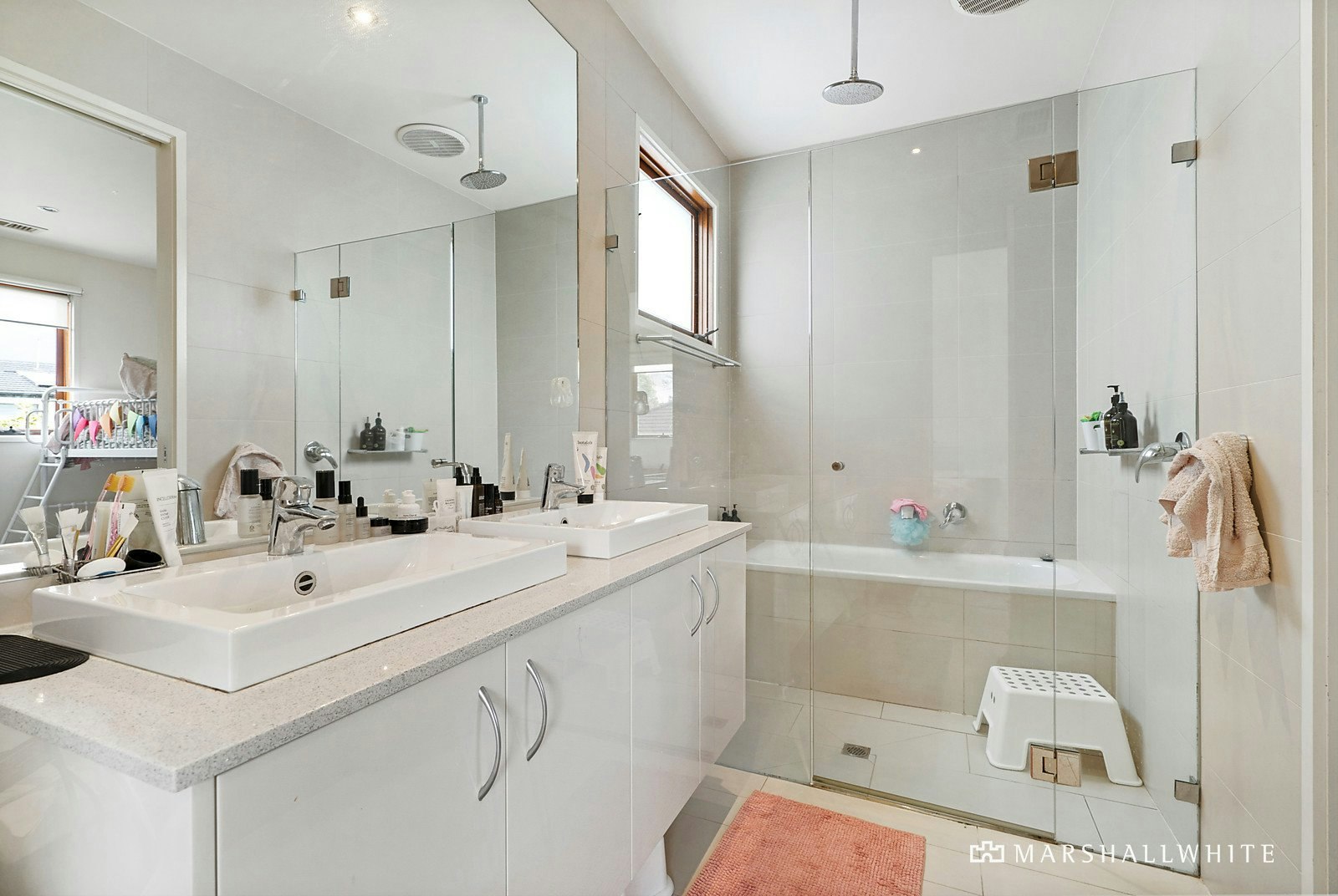 2/97 Strabane Avenue, Balwyn, VIC