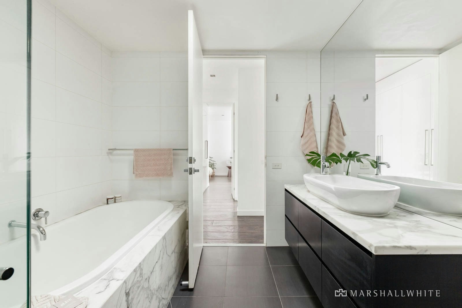 11 Arbour Drive, Kew, VIC