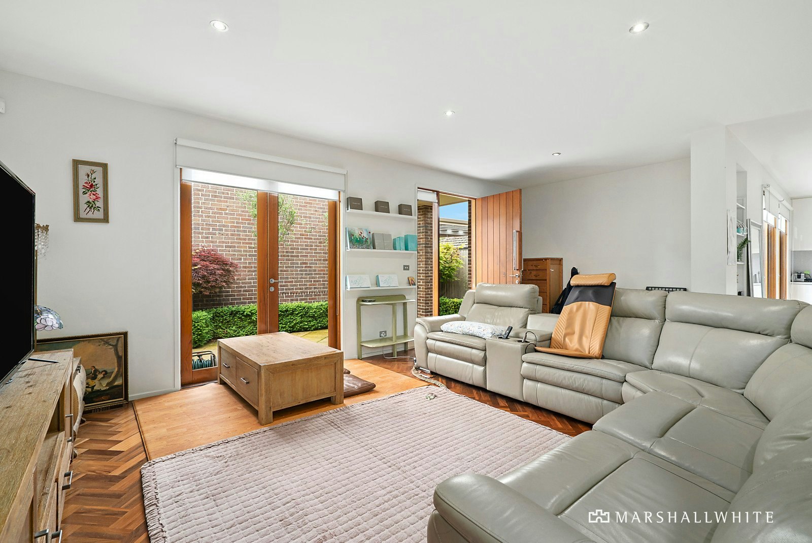 2/97 Strabane Avenue, Balwyn, VIC