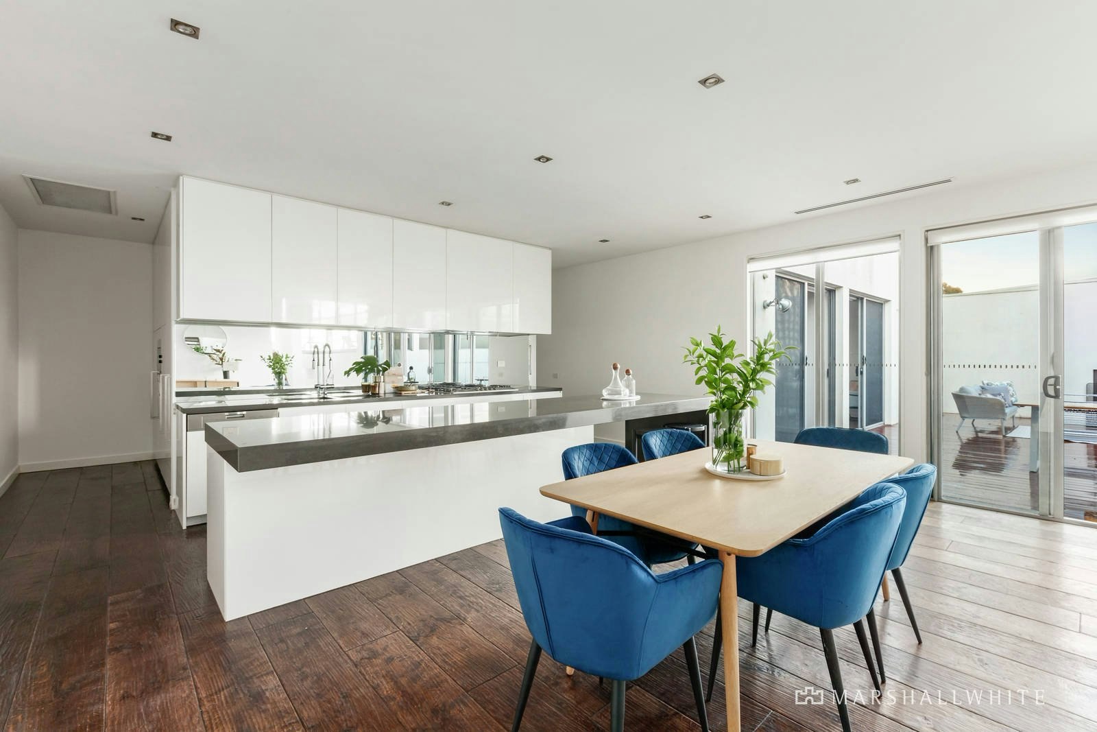 11 Arbour Drive, Kew, VIC