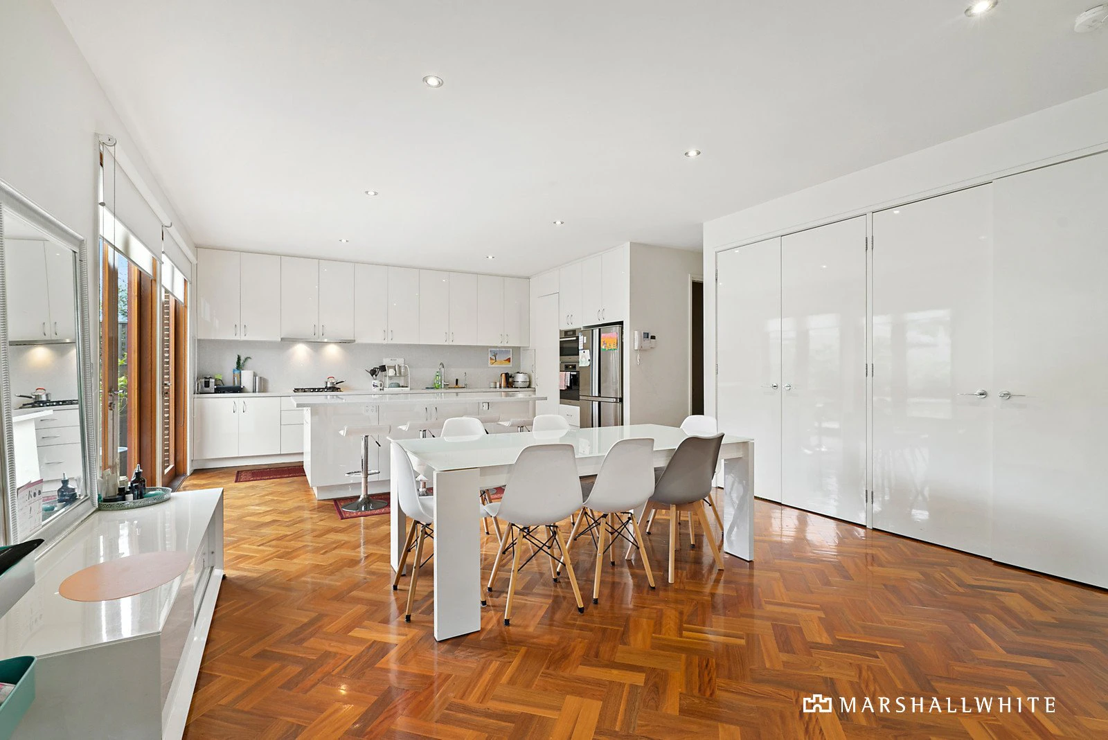 2/97 Strabane Avenue, Balwyn, VIC