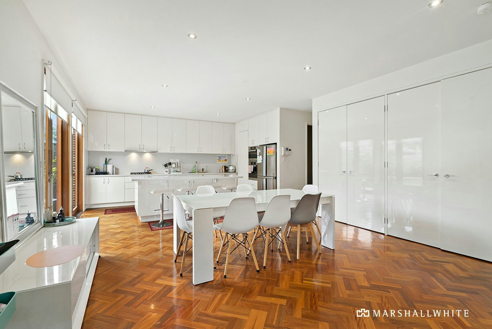 2/97 Strabane Avenue, Balwyn, VIC