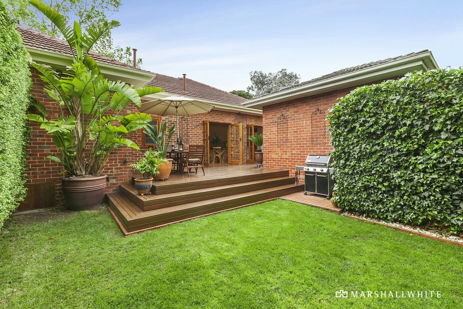 33A Canterbury Road, Camberwell, VIC
