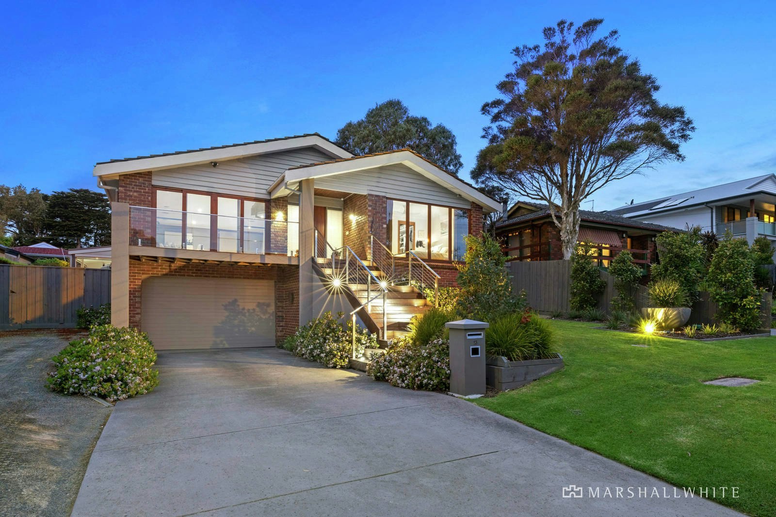 13 Rutland Avenue, Mount Eliza, VIC