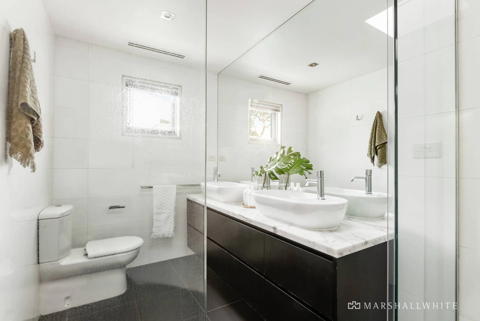 11 Arbour Drive, Kew, VIC