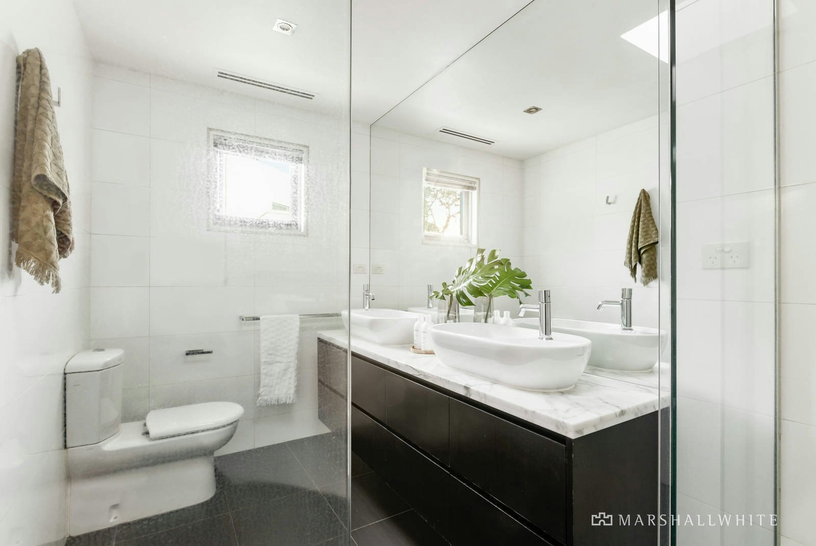 11 Arbour Drive, Kew, VIC