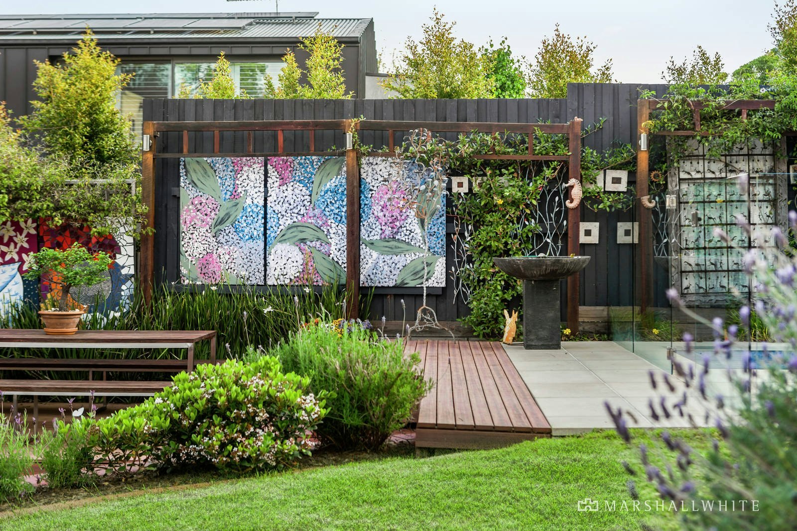 17 Rochester Road, Canterbury, VIC