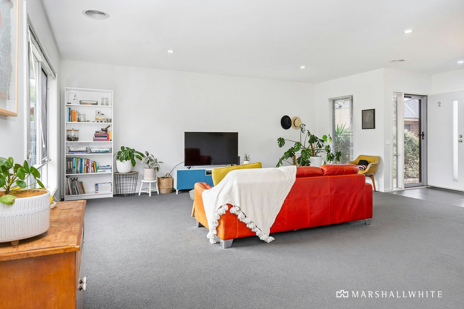 2/18 George Street, Safety Beach, VIC