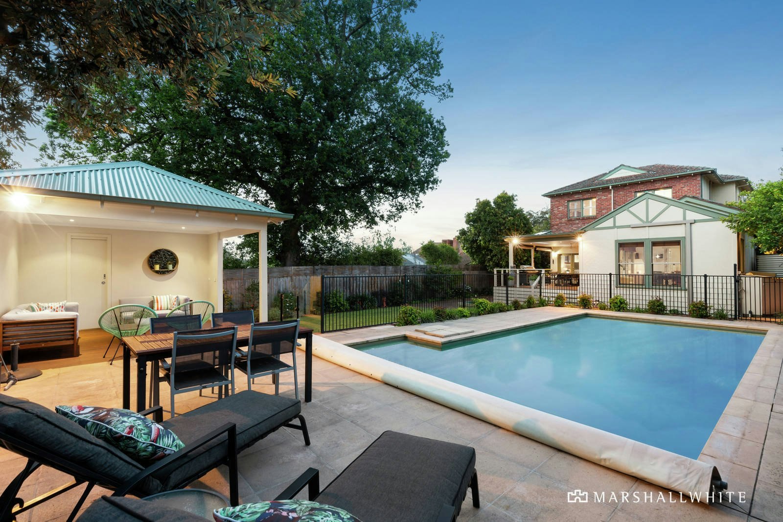 8 Kalang Road, Camberwell, VIC